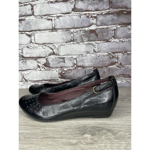 INDIGO BY CLARKS Black Lea Bishop Studded Slip On Strap Wedge Women’s 8M US/39EU - Picture 3 of 16